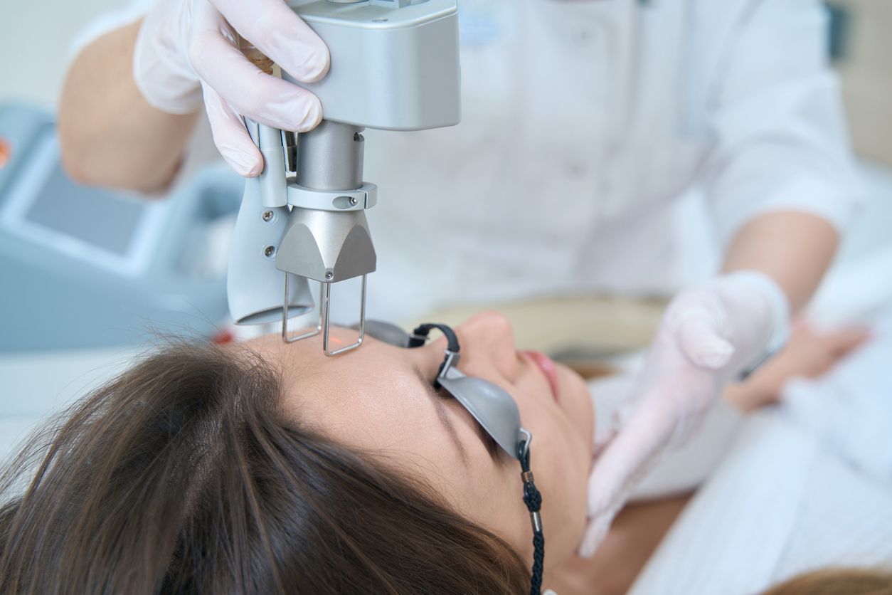 打斑多久會好？為何有人7天脫痂、有人卻要等半年？皮秒恢復期的關鍵