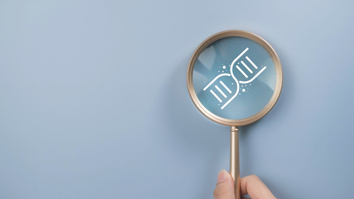 脫髮問題狂掉髮點算好？80% 香港人忽視的8大脫髮成因，專業醫師：這1個生活習慣最傷毛囊！！