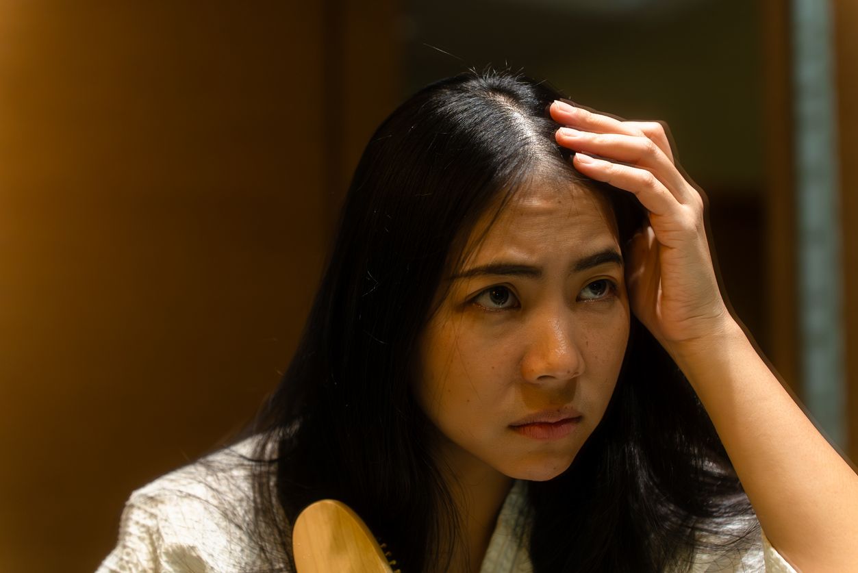 頭髮稀疏還有救嗎？一文看清8大掉髮「幕後黑手」！附5招逆轉脫髮秘訣！