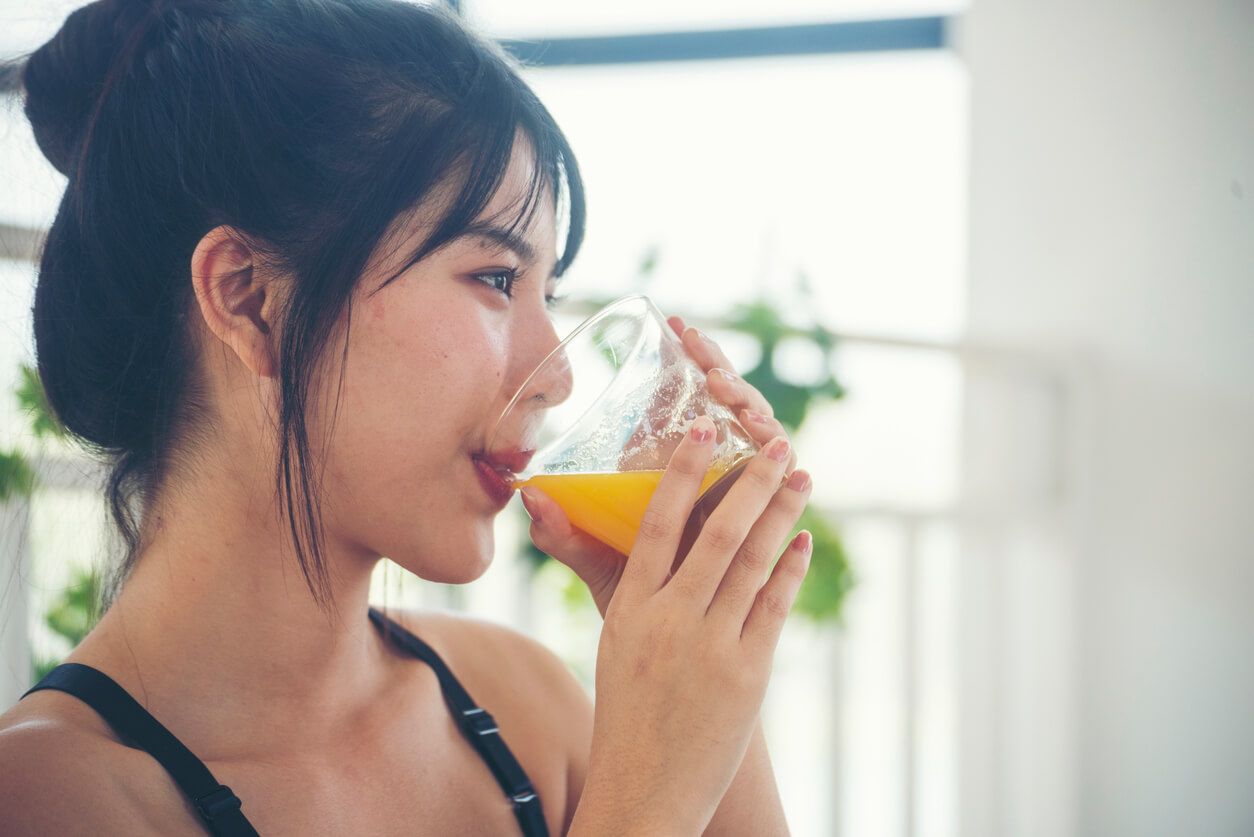 7天瘦肚子的神奇蔬果汁：日本減肥女王早餐喝一杯，喝出平坦小腹？ 
