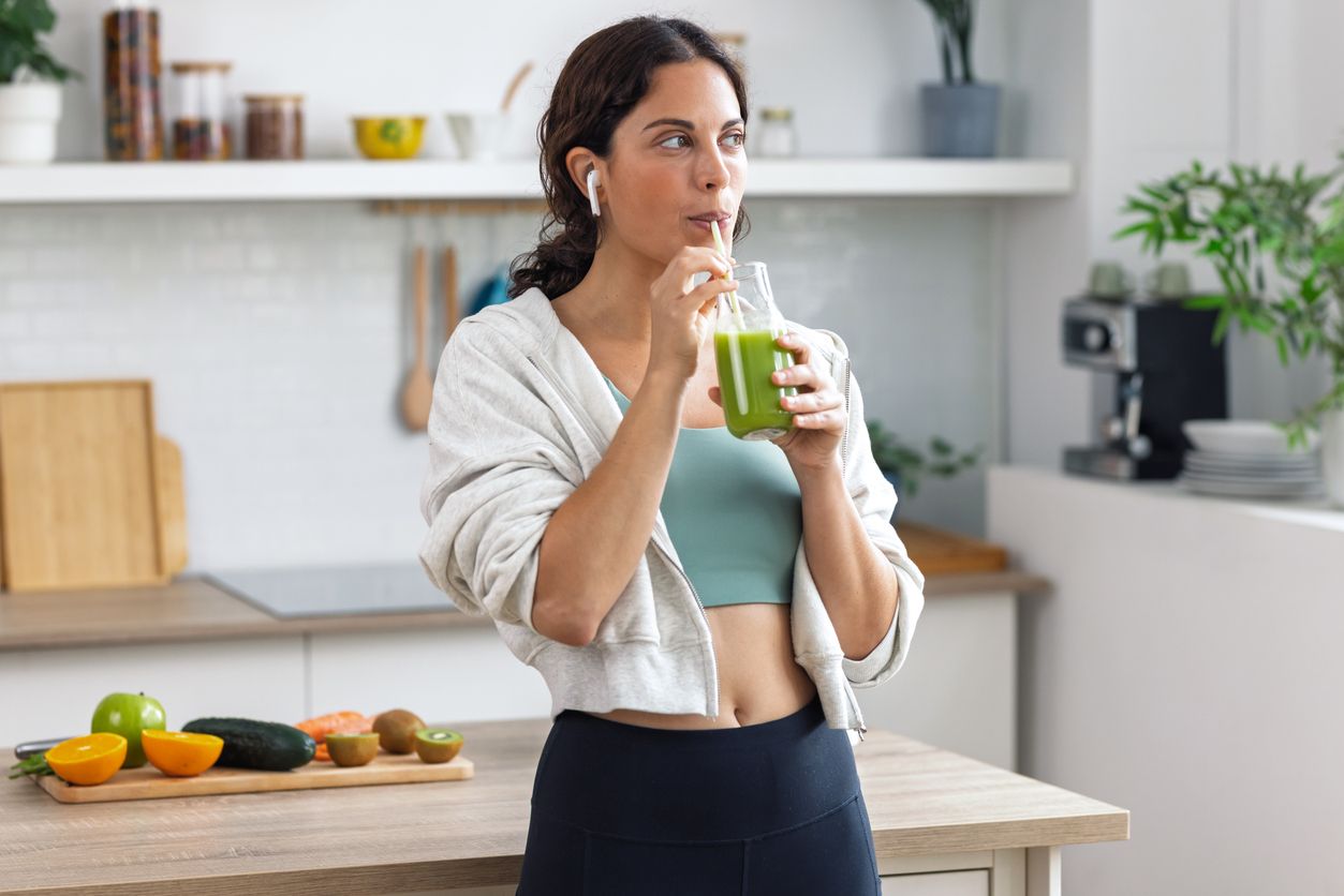 smoothie 減肥真能瘦？營養師講解果昔瘦身的優缺點，附7天美味排毒食譜 